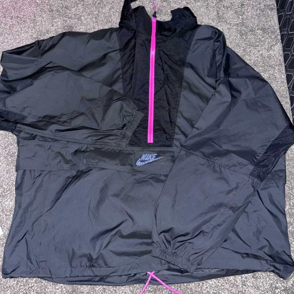 Nike windbreaker